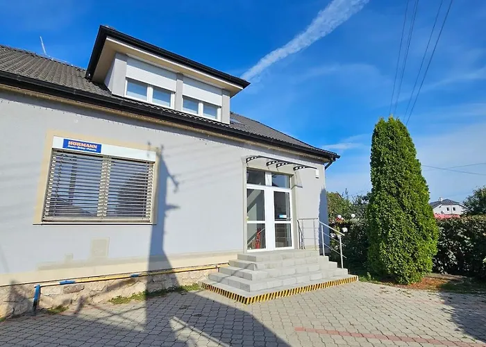 Na Skok Od Kupelov Appartement